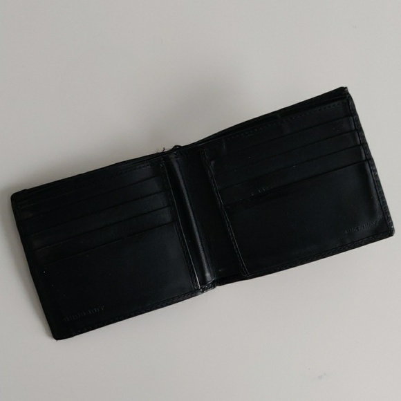 Burberry Wallet - Picture 2 of 4